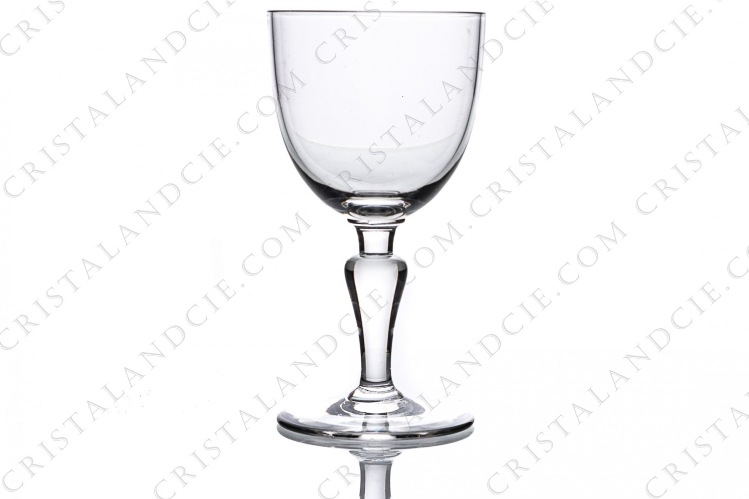 Verre à Porto n°5 en cristal de Baccarat modèle Normandie présentant une jambe balustre photo-1