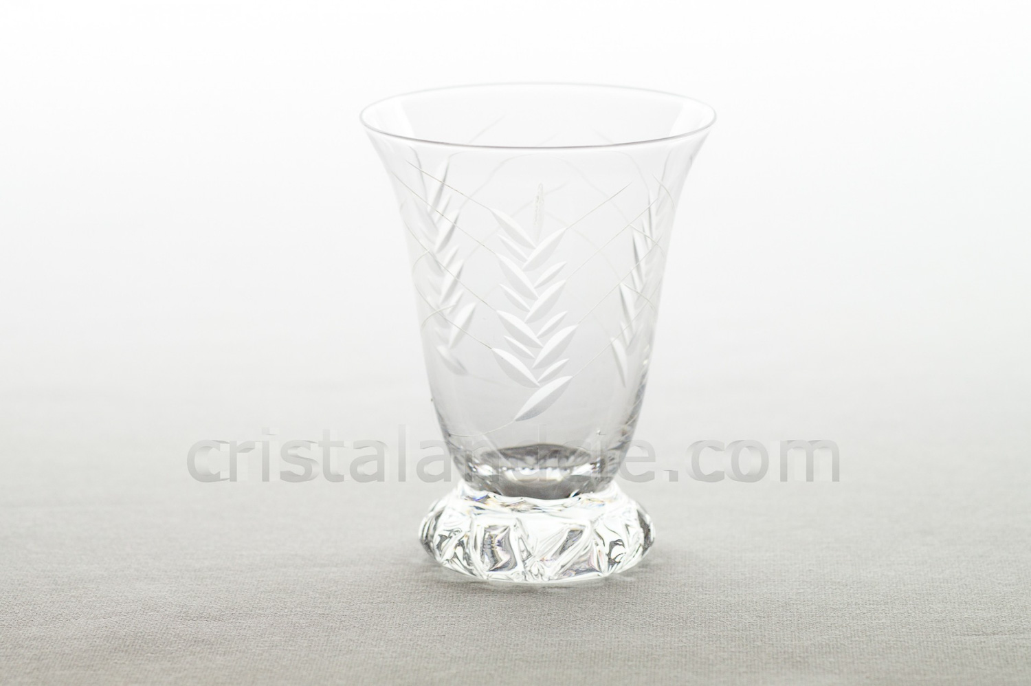 Verre à vin n°4 en cristal de Daum modèle Kim présentant un décor d épi de blé gravé photo-1