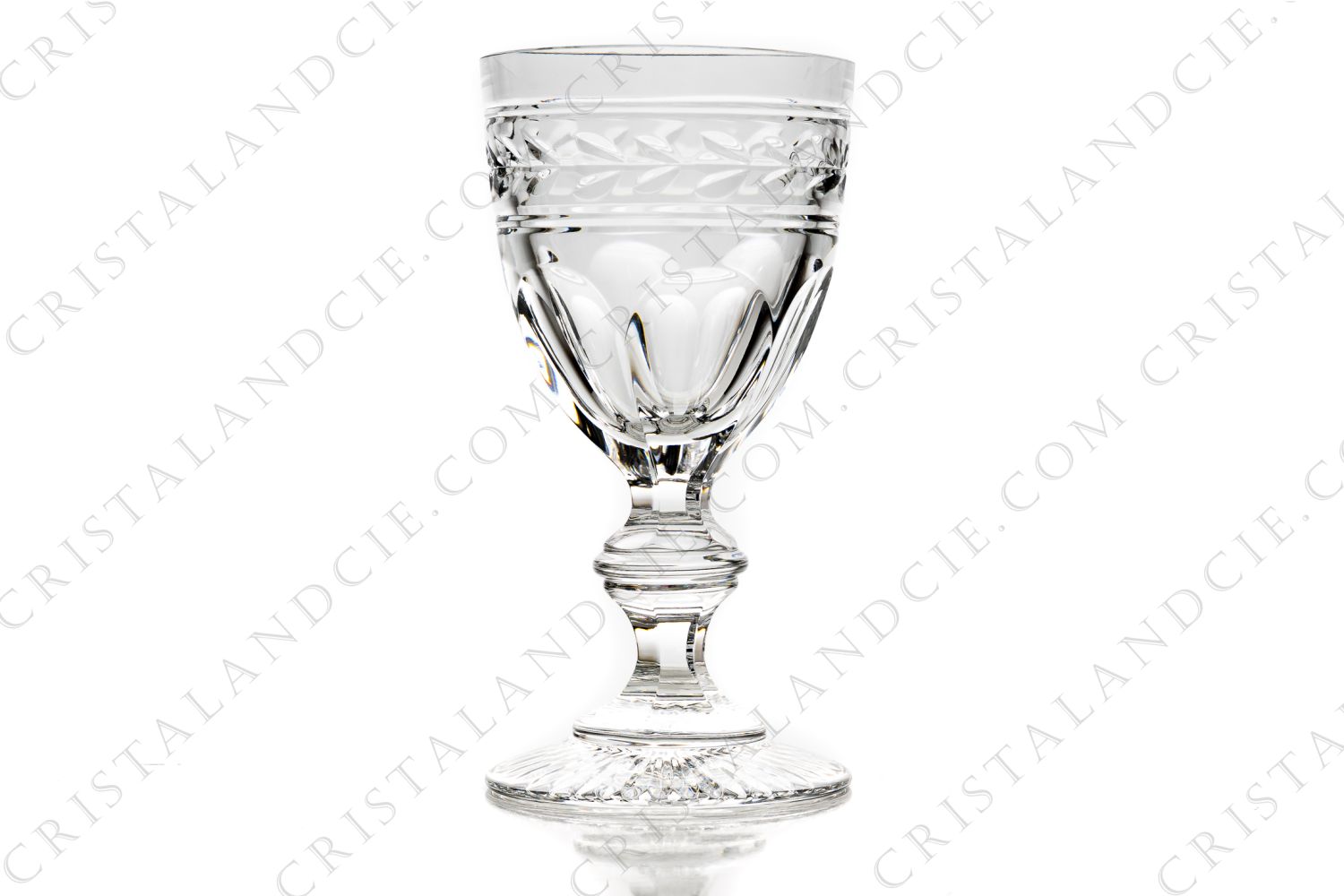 Red wine glass n°3 in crystal by Baccarat pattern Jonzac decorated with flatcut and a frieze of laurels on the parison, the stem is decorated with a ring and the foot with a star photo-1