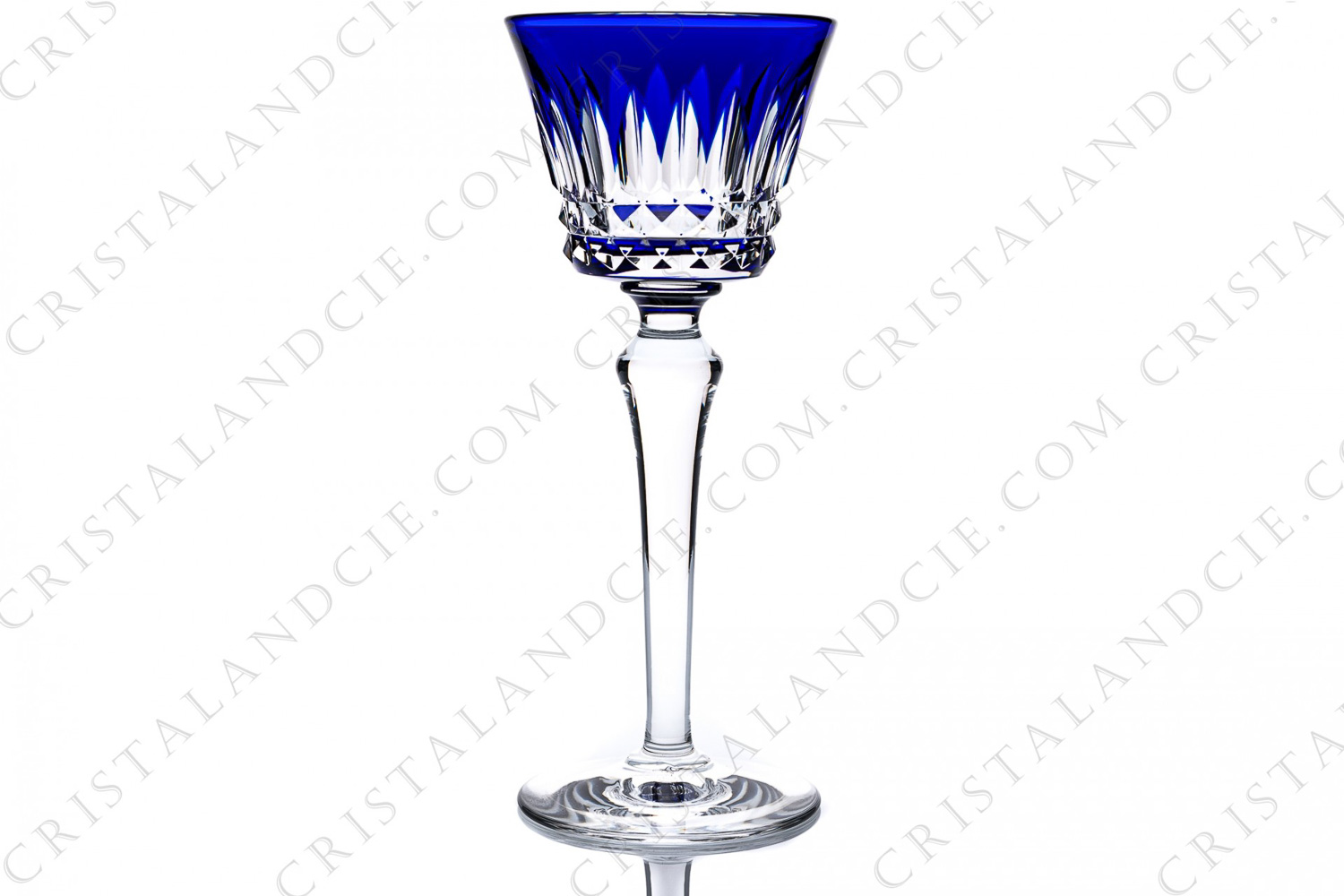 Verre à vin du Rhin, roemer en cristal double-couches bleu de Baccarat modèle Piccadilly à décor taillé photo-1