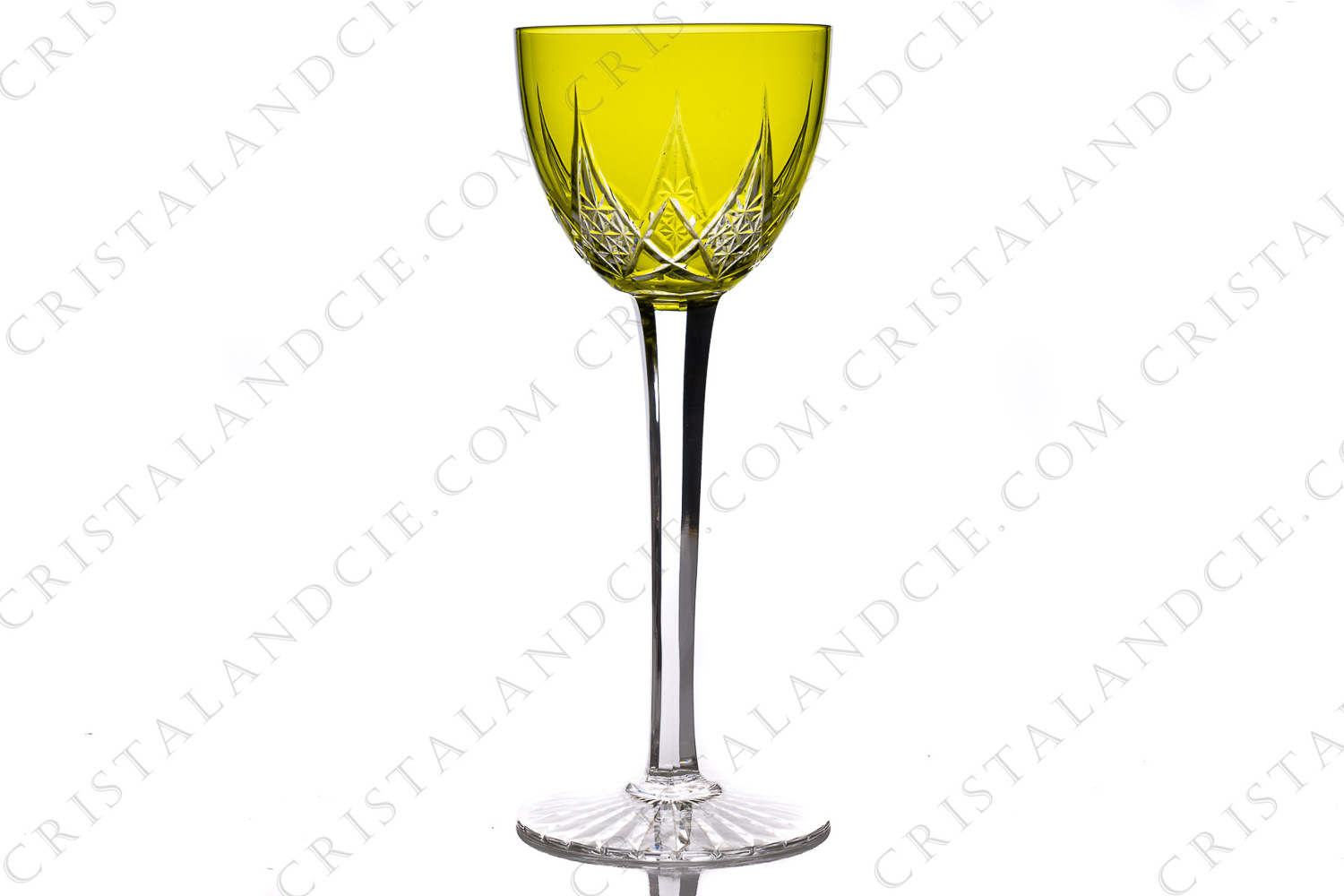 Verre à vin du Rhin roemer en cristal double couches chartreuse de Baccarat modèle Epron à décor de biseaux et d étoiles taillés photo-1