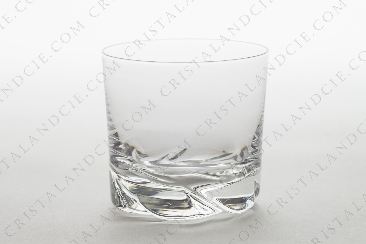 Whisky glass in crystal by Daum pattern Blanzey with a decorated base photo-1