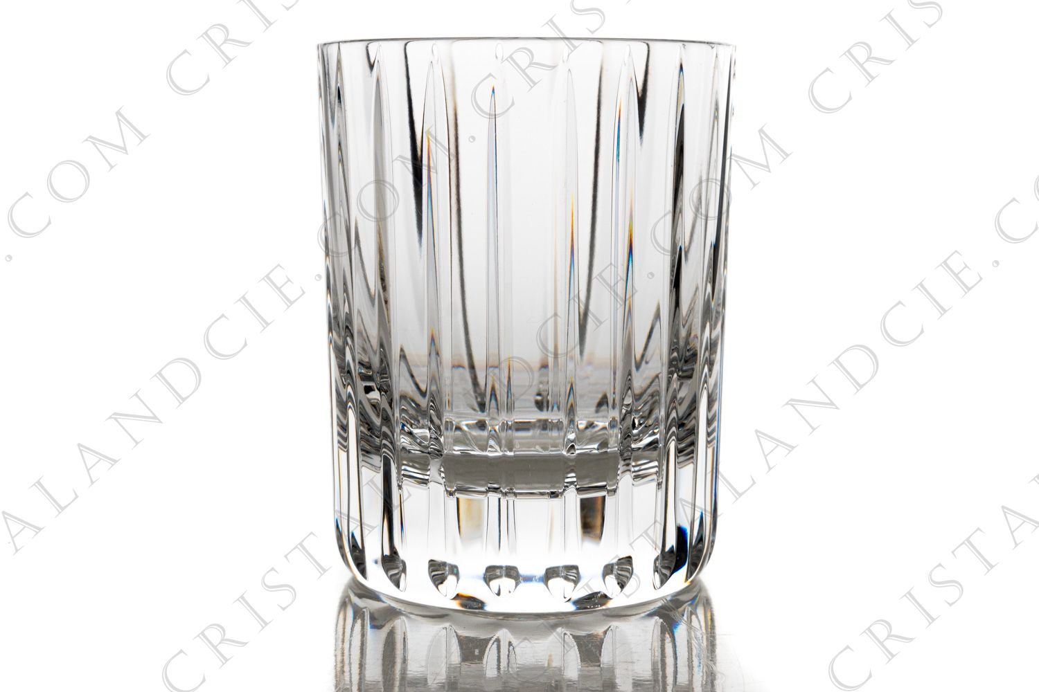 Verre à Whisky gobelet n°5 en cristal de Baccarat modèle Harmonie à décor de biseaux taillés photo-1