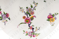 Assiette creuse en porcelaine de Limoges de la maison Bernardaud modèle Bengali décorées de fleurs polychromes et d oiseaux de paradis photo-3
