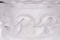Boite en cristal de Lalique modèle Canards présentant une frise de canards en relief en cristal clair sur un fond dépoli photo-6
