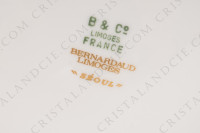 Cache-pot en porcelaine de Limoges de la maison Bernardaud modèle Séoul corail à décor de maisons et d arbres or sur fond corail photo-8