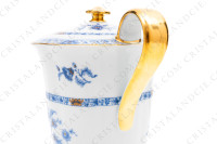 Cafetière en porcelaine de Limoges de la maison Haviland modèle Arbre bleu forme Lutèce orné d un arbre fleuri pourpre et jaune en son centre, de frises végétales et d un liseré or photo-5