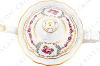 Coffee pot in Limoges china by Bernardaud pattern Roses de Limoges decorated with friezes of pink roses, with roses in medallion and gold friezes photo-2