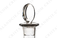 Wine decanter in crystal by Baccarat pattern Cygne Empire decorated with an acid etched frieze of amphoras, crown of laurels and swans on flowered arabesques photo-4