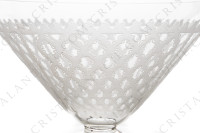 Coupe à Champagne en cristal de Baccarat modèle Alhambra ( Bruxelles) orné d un décor gravé photo-3