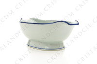 Gravy boat in Limoges china by Haviland et Parlon pattern Shangaï bleu orient, decorated with flowers in shades of blue photo-2