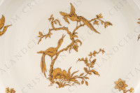 Six assiettes plates en porcelaine de Limoges de la maison Bernardaud modèle Reine Elisabeth orné d oiseaux de paradis et de branchages or photo-4