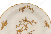 Six assiettes plates en porcelaine de Limoges de la maison Bernardaud modèle Reine Elisabeth orné d oiseaux de paradis et de branchages or photo-5