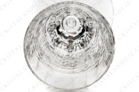 Série de six flûtes à Champagne en cristal de Saint-Louis modèle Trianon dont la paraison est ornée de facettes surmontées d une frise de pointes de diamant, jambe à pans coupés muni d une bague à mi-hauteur photo-6