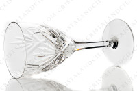 Série de six verres à eau n°2 en cristal de Saint-Louis modèle Chantilly présentant un important décor taillé photo-3