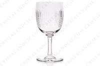 Série de six verres à eau n°2 en cristal de Baccarat modèle Nancy présentant un important décor taillé photo-2