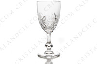 Set if six wine glasses n°3 in crystal by Saint-Louis pattern Massenet with an important cut pattern on the gob and a ring on the dawn of the stem photo-2