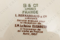 Soupière en porcelaine de Limoges de la maison Bernardaud modèle Reine Elisabeth orné d oiseaux de paradis et de branchages or photo-10