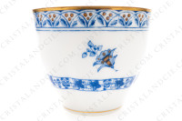Tasse à café en porcelaine de Limoges de la maison Haviland modèle Arbre bleu forme Lutèce orné d un arbre fleuri pourpre et jaune en son centre, de frises végétales et d un liseré or photo-7