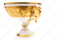 Tasse à café sur pied en porcelaine de Limoges décorée par René Caire, ornée de larges frises en incrustations or et de filets or photo-4