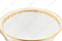Coffee cup in Limoges china by Bernardaud pattern Roses de Limoges decorated with friezes of pink roses, with roses in medallion and gold friezes photo-7
