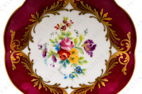 Tasse à café en porcelaine décorée à la main par les ateliers Le Tallec ornée de fleurs polychromes peintes à la main sur un fond rouge et arabesques or photo-7