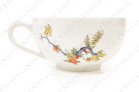 Breakfast set in Limoges china by Bernardaud pattern Condé decorated with polychromes birds of paradise and flowers photo-9