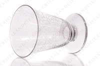 Verre à vin blanc n°4 en cristal de Baccarat modèle Michelangelo présentant un important décor gravé photo-2